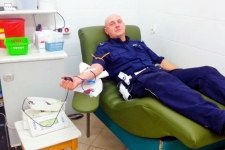 Policjanci w ramach akcji „spoKREWnieni służbą”